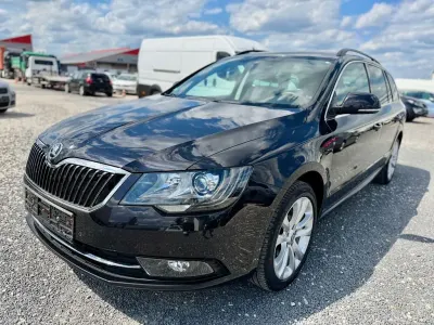 Gebraucht Skoda Superb Best of 160 PS (117 kW) 2015 Schwarz Kombi