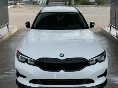 Używany BMW 318 Advantage 150 KM (110 kW) 2021 Biały Kombi