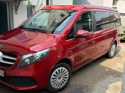 Gebraucht Mercedes V250 190 PS (139 kW) 2022 Rot Van / Kleinbus