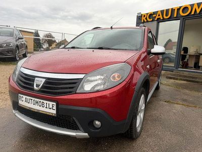 Rot Gebraucht 2010 Dacia Sandero Stepway Kleinwagen | 3.999 € (Etwas zu teuer)