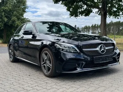 Gebraucht Mercedes C200 AMG 184 PS (135 kW) 2018 Schwarz Limousine