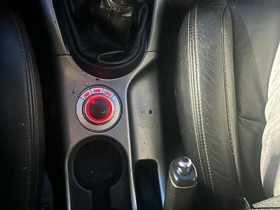 Second-hand Mitsubishi Outlander 149 CP (109 kW) 2007 Negru SUV