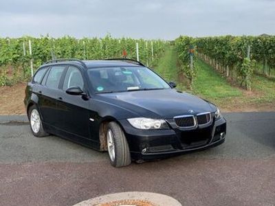 gebraucht BMW 320 i touring