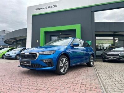 Neu Skoda Scala Selection 116 PS (85 kW) 2025 Blau Kleinwagen