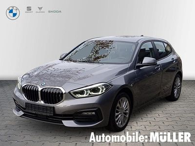 Grau Gebraucht 2022 BMW 118 Advantage Kleinwagen | 25.590 € (Fairer Preis)