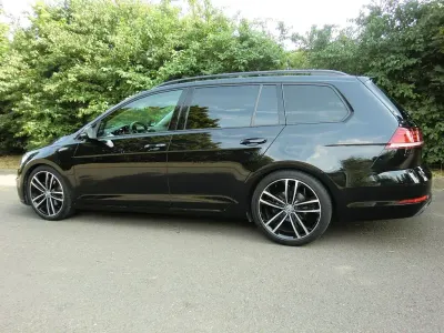 Gebraucht VW Golf VII Join 150 PS (110 kW) 2018 Schwarz Kombi