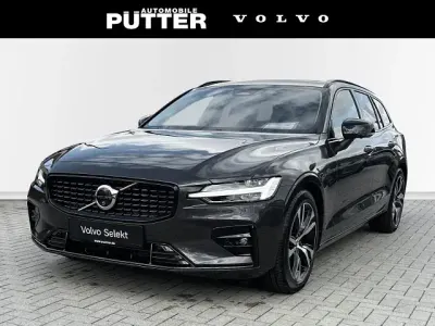 Gebraucht Volvo V60 Plus 197 PS (144 kW) 2025 Metallic (grau Kombi
