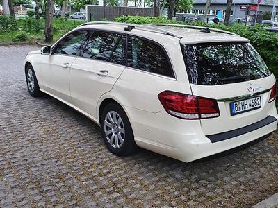 Gelb Gebraucht 2014 Mercedes E200 Kombi | 9.500 € (Fairer Preis)