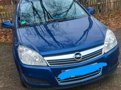 Gebraucht Opel Astra 90 PS (66 kW) 2009 Kombi