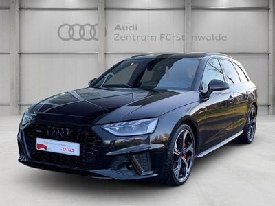 Schwarz Gebraucht 2023 Audi A4 S-Line Kombi | 44.850 €