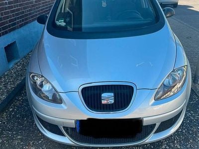 Usata Seat Altea 102 CV (75 kW) 2005 Argento Monovolume