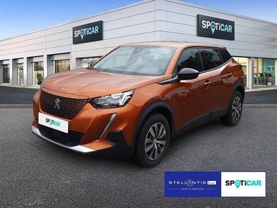 Gebraucht Peugeot e-2008 Active 100 kW (136 PS) 2022 Orange SUV