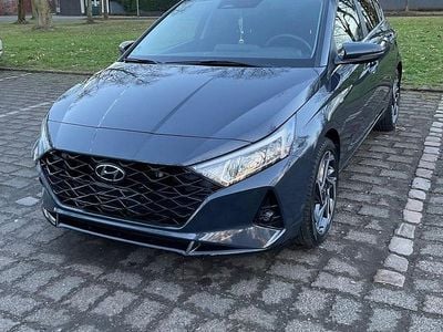 Gebraucht Hyundai i20 Prime 120 PS (88 kW) 2022 Grau Kleinwagen