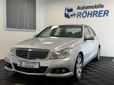 Gebraucht Mercedes C180 156 PS (114 kW) 2012 Silber Limousine