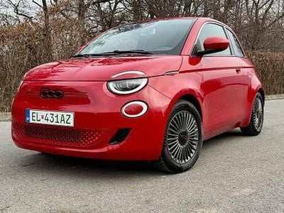 Gebraucht Fiat 500e Red 86 kW (118 PS) 2022 Rot Limousine