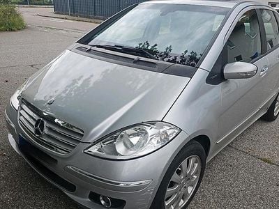 Mercedes A200