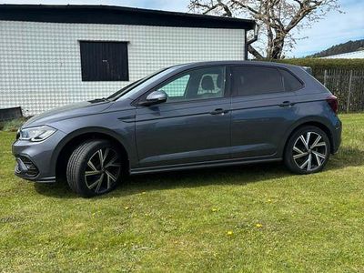 Second-hand VW Polo R-line 110 CP (80 kW) 2024 Gri Hatchback