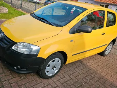 Gebraucht VW Fox 55 PS (40 kW) 2006 Gelb Kleinwagen