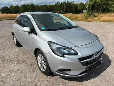 Gebraucht Opel Corsa drive 69 PS (50 kW) 2016 Silber Kleinwagen