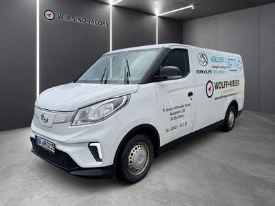 Usado Maxus eDeliver 3 89 kW (122 HP) 2022 Branco Van