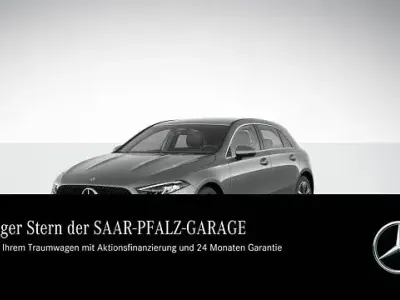 Gebraucht Mercedes A180 Progressive 136 PS (100 kW) 2025 lack mountaingrau Limousine