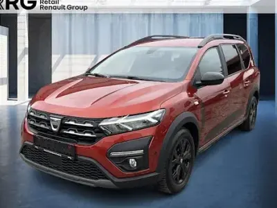 Second-hand Dacia Jogger Extreme 110 CP (80 kW) 2022 Maro Monovolum