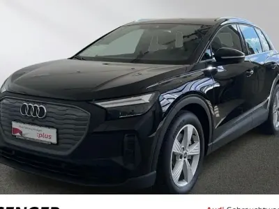 Gebraucht Audi Q4 e-tron Comfort 150 kW (204 PS) 2023 Schwarz SUV