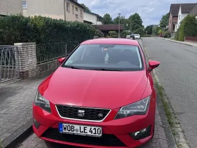 Gebraucht Seat Leon FR 140 PS (102 kW) 2013 Rot Limousine