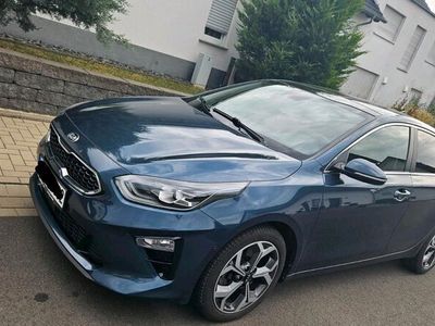 gebraucht Kia Ceed 1.4i TDCT7 Platinum, Automatik