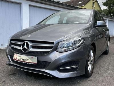 Gebraucht Mercedes B200 136 PS (100 kW) 2015 Mountaingrau  met. Van / Kleinbus