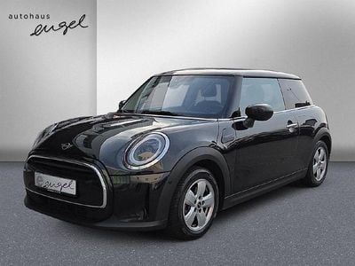 Second-hand Mini Cooper Essential 136 CP (100 kW) 2023 Negru Hatchback