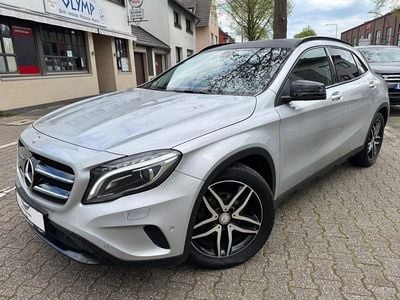 Usata Mercedes GLA200 Night 136 CV (100 kW) 2014 Argento SUV