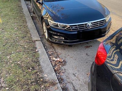 Gebraucht VW Passat 150 PS (110 kW) 2018 Schwarz Limousine