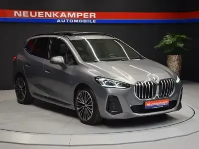 Gebraucht BMW 218 Active Tourer M Sport 136 PS (100 kW) 2025 Grau Van / Kleinbus
