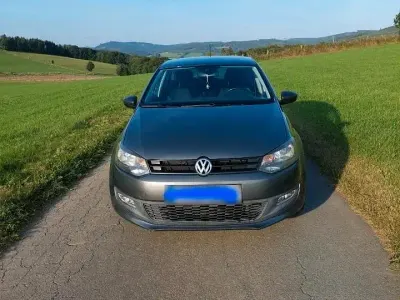 Gebraucht VW Polo Trendline 69 PS (50 kW) 2010 Grau Kleinwagen