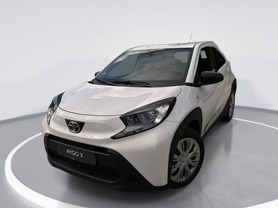 Gebraucht Toyota Aygo X X-play 72 PS (52 kW) 2025 Weiß SUV