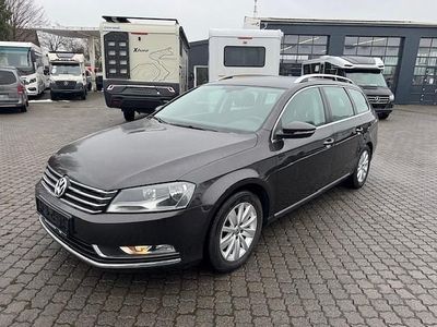 Gebraucht VW Passat Comfortline 160 PS (117 kW) 2011 Moccaanthrazit perleffekt Kombi