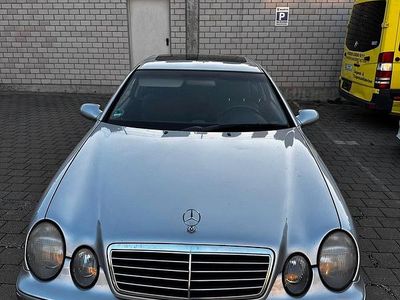 Mercedes CLK230