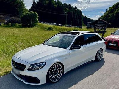 Gebraucht Mercedes C63S AMG AMG 510 PS (375 kW) 2016 Weiß Kombi