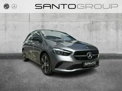 Używany Mercedes B250e Progressive 218 KM (160 kW) 2024 Szary Minivan