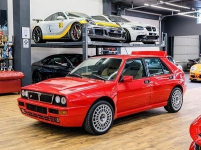 Gebraucht Lancia Delta 215 PS (158 kW) 1994 Rot Kleinwagen