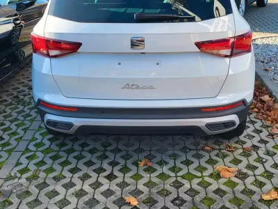 Usado Seat Ateca 150 CV (110 kW) 2022 Blanco SUV