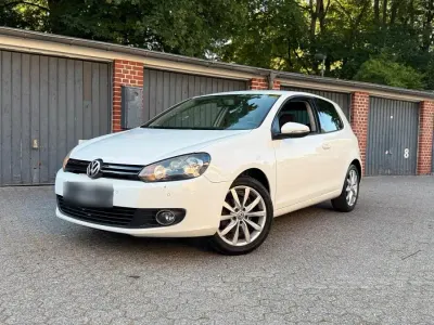 Gebraucht VW Golf VI Trendline 80 PS (58 kW) 2010 Weiß Kleinwagen