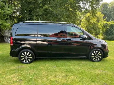 Używany Audi A4 190 KM (139 kW) 2020 Czarny Minivan