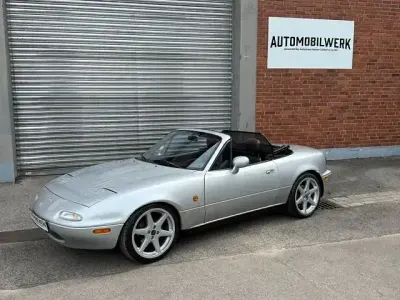 Usata Mazda MX5 131 CV (96 kW) 1995 Argento Cabrio