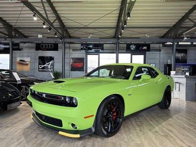 Grün Gebraucht 2025 Dodge Challenger Coupé | 48.990 € (Teuer)