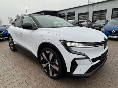 Weiß Gebraucht 2023 Renault Megane E-Tech Komfort Limousine | 26.990 € (Guter Preis)