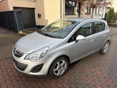 Gebraucht Opel Corsa 87 PS (63 kW) 2012 Silber Kleinwagen