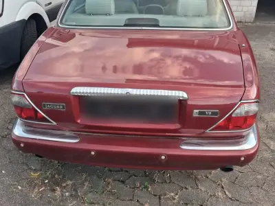 Gebraucht Jaguar XJ 294 PS (216 kW) 1998 Rot Limousine