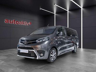 Gebraucht Toyota Proace Verso Team 177 PS (130 kW) 2023 Grau Kombi